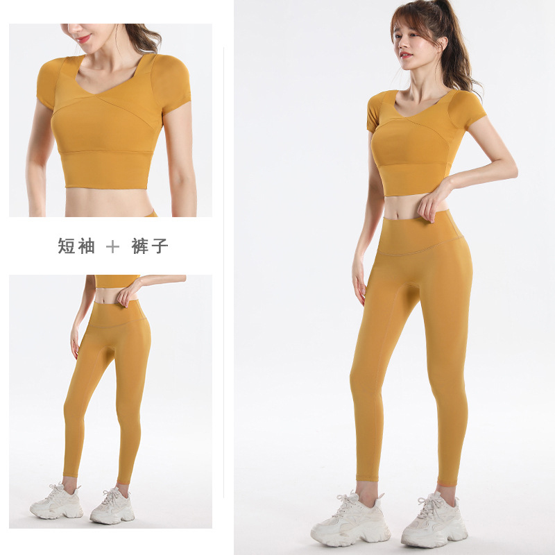 ชุดออกกำลังกายแห้งเร็วพร้อมบรา - Yoga Of Fitness บทวิจารณ์และราคา